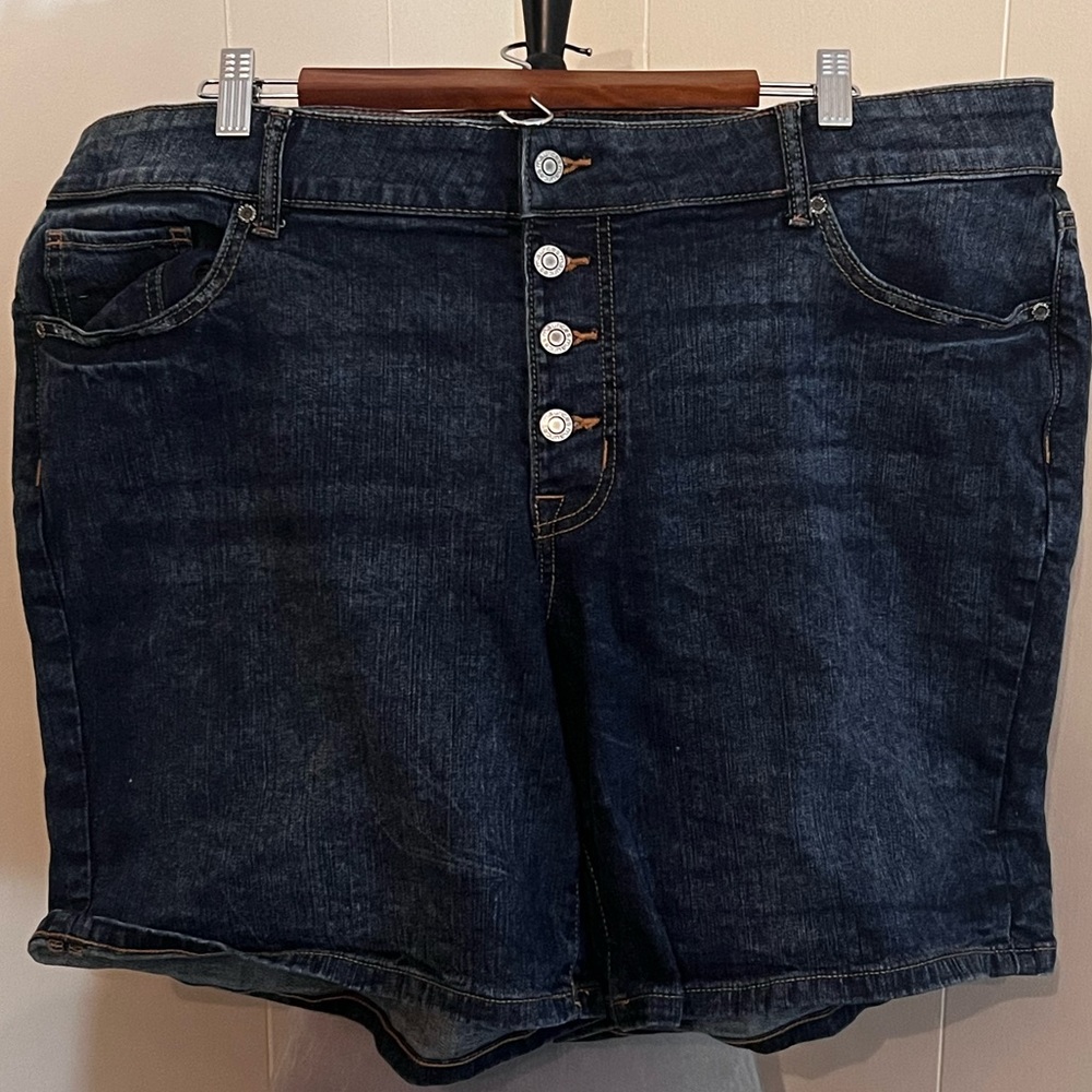 m jeans by Maurice Button-Fly Plus Size Denim Shorts, 6” inseam, dark wash, 20